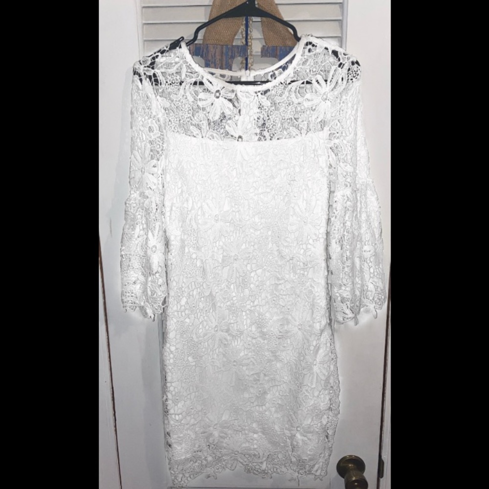⭐️LACE DRESS⭐️